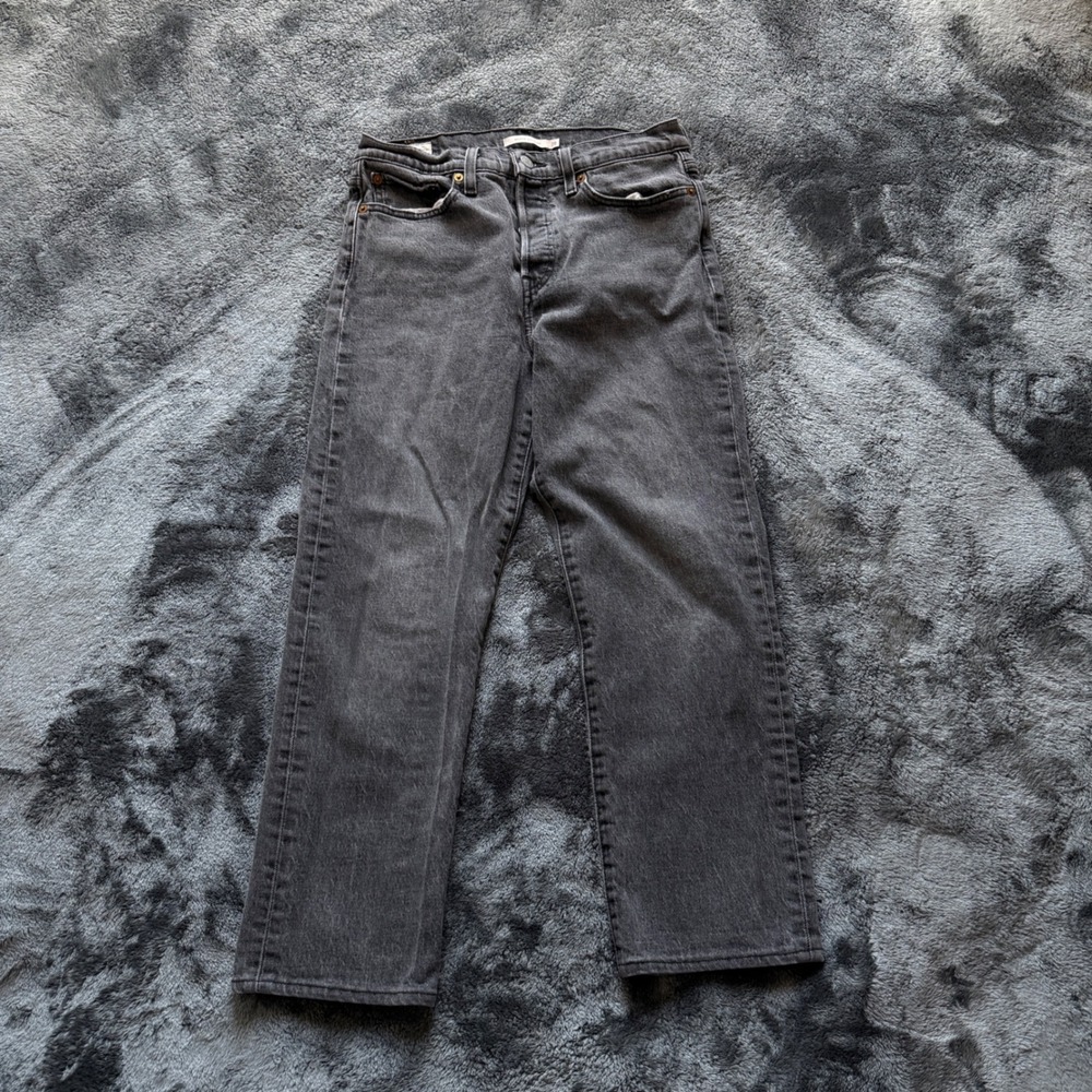Levi's Premium Wedgie Straight Jeans Gray Black Wash Big‎ E Red Tab Women's 28
